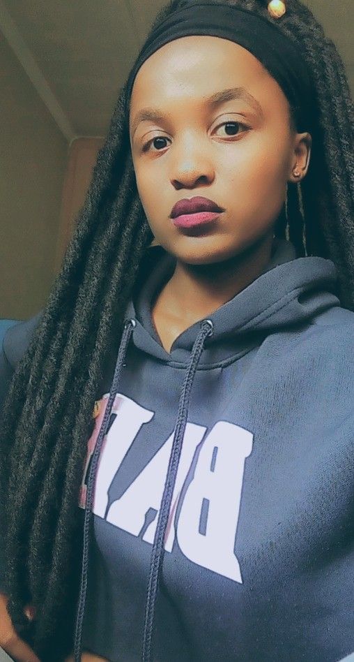 Anika02