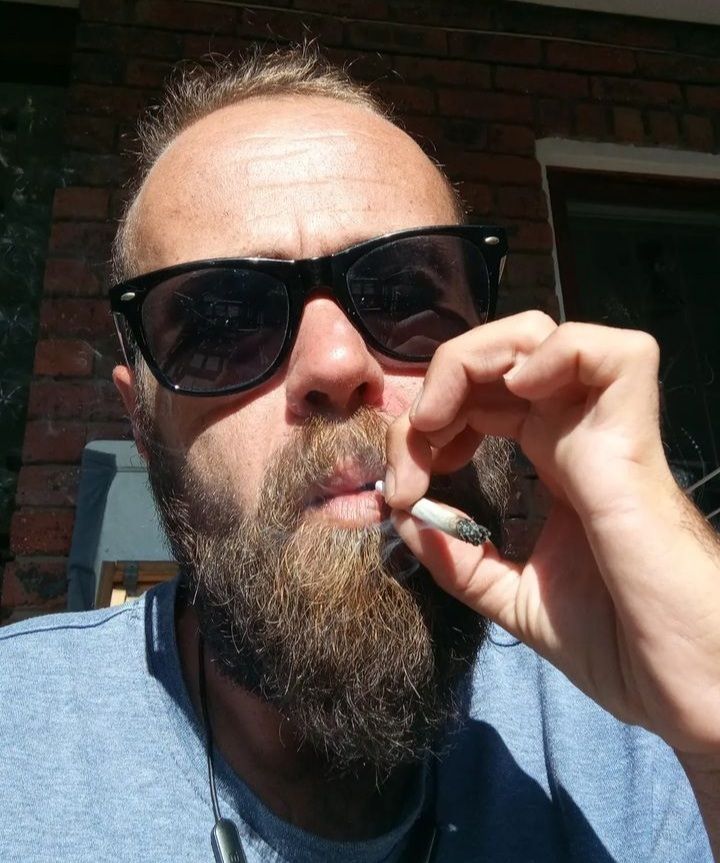 Barefoothippie420