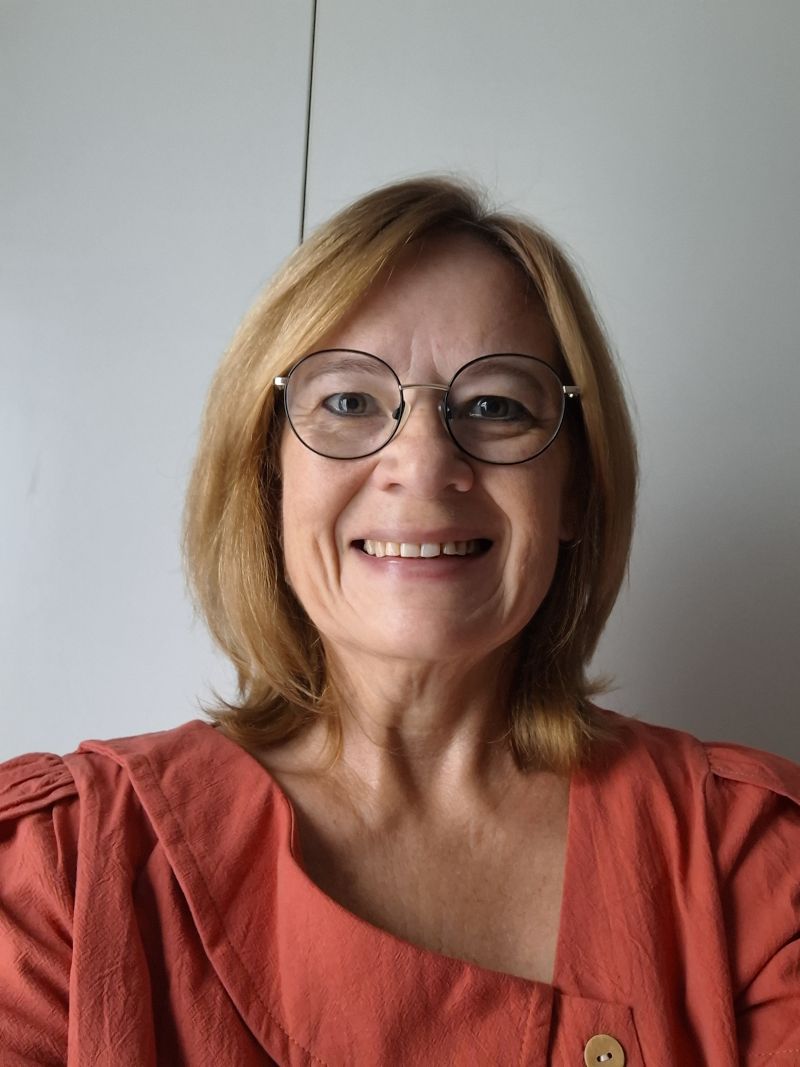 Erna13 Erna13